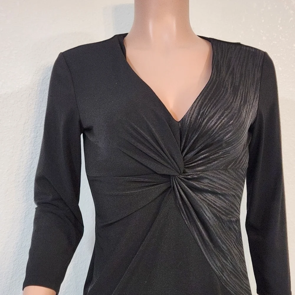 Donna Morgan 3/4 Sleeve Ruched Little Black Dress Sz 4 - Picture 3 of 11